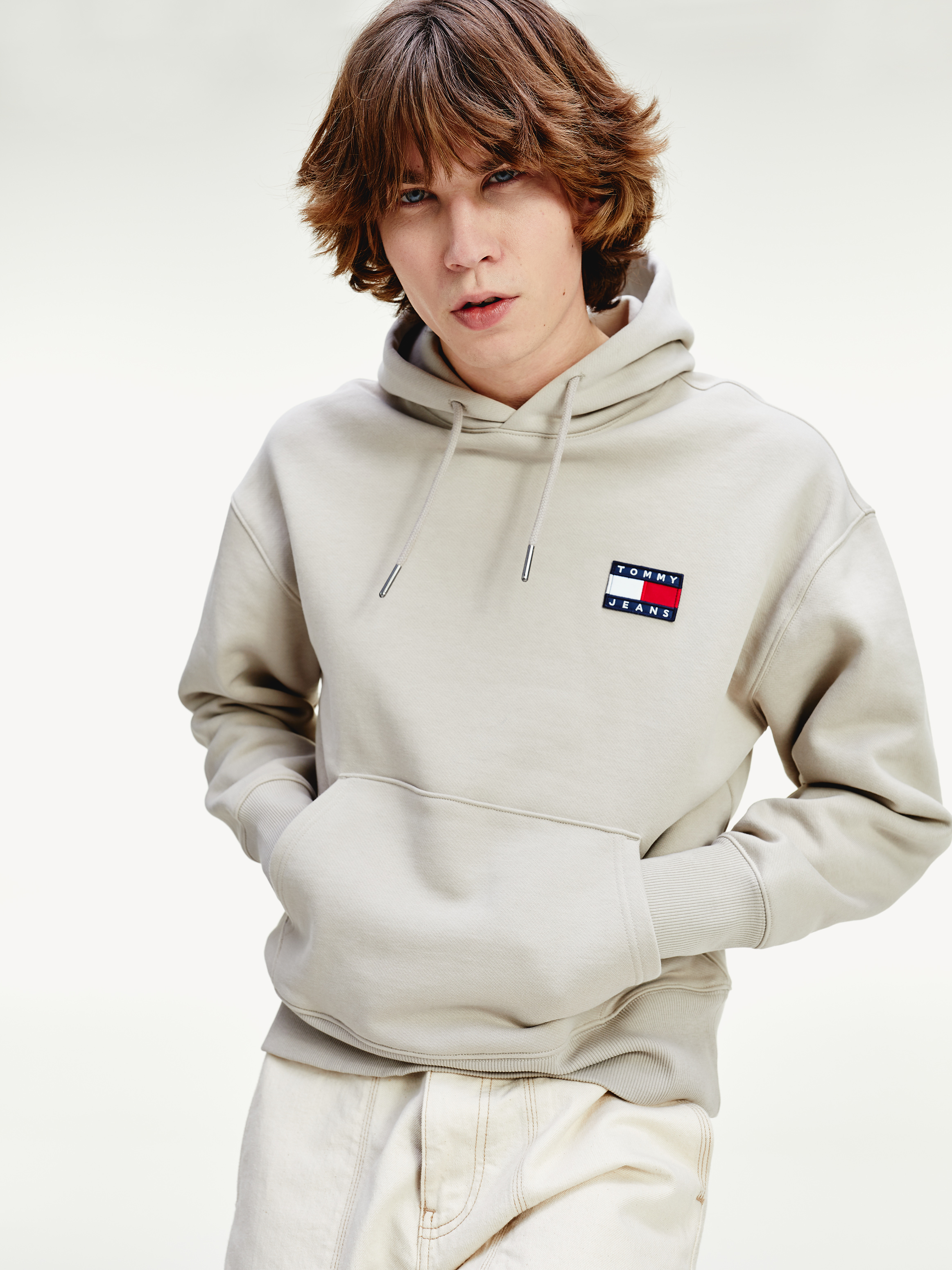 tommy hilfiger hoodie badge