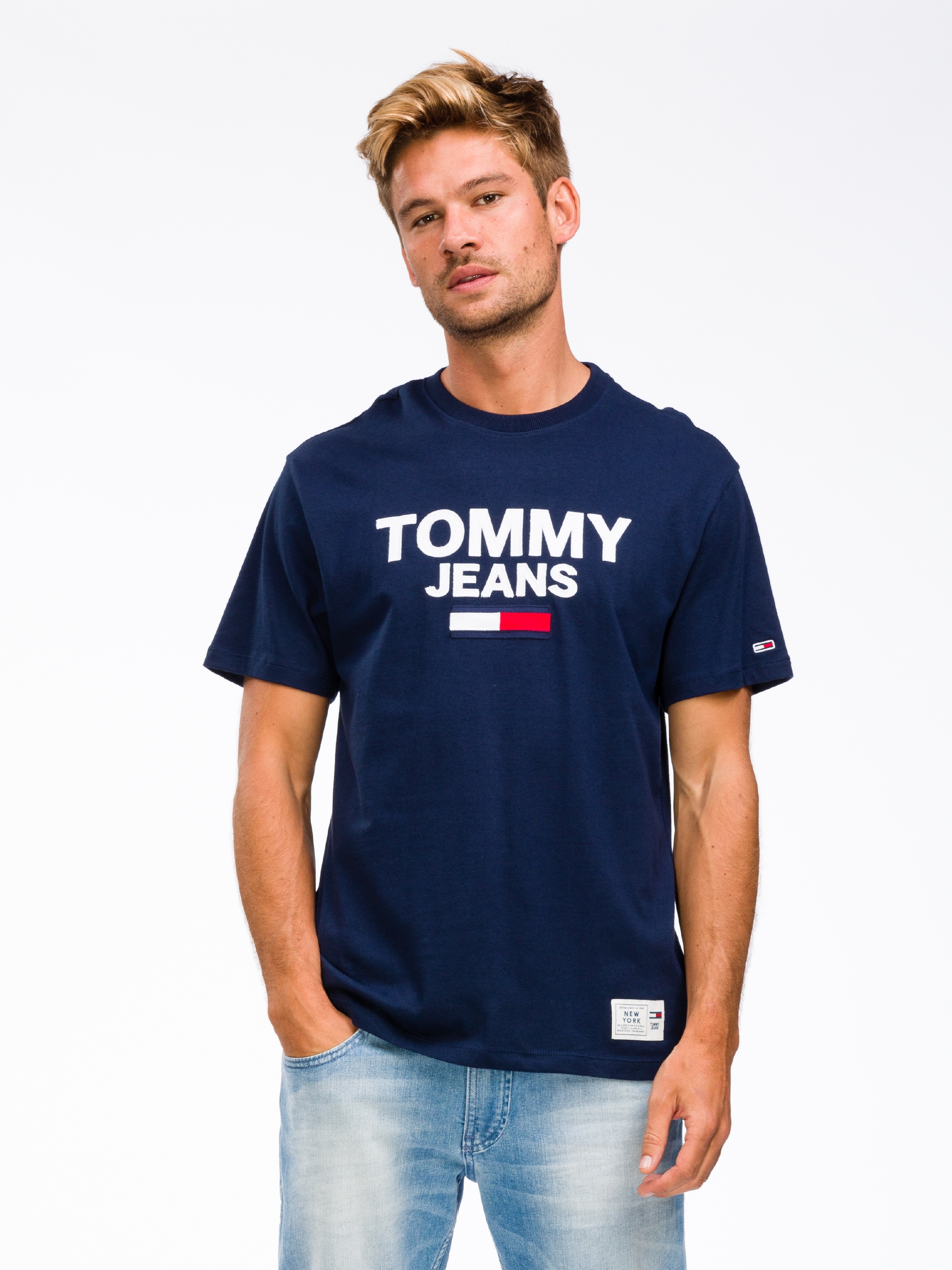 big logo tommy hilfiger t shirt