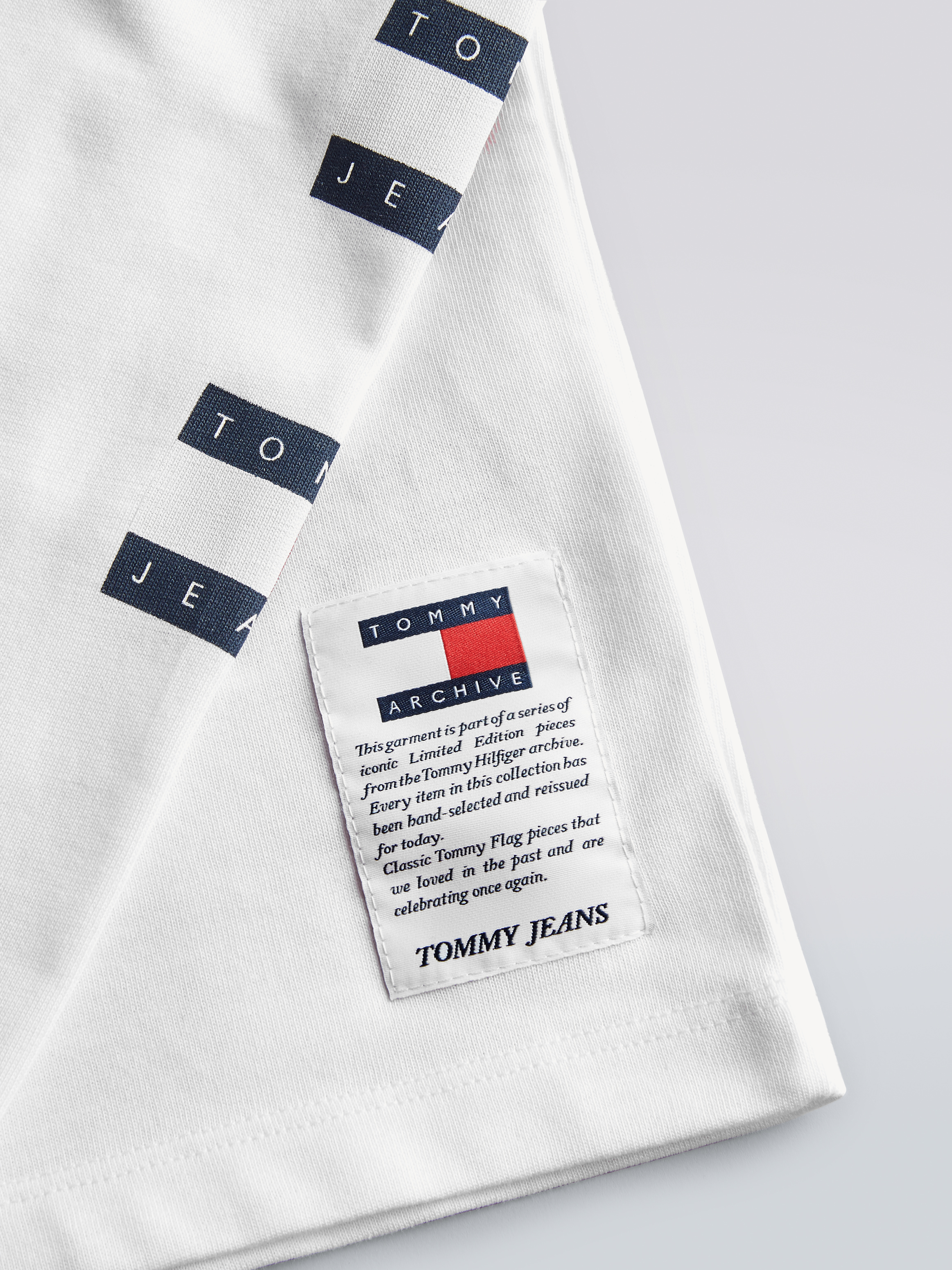 Limited Edition Long Sleeve Badge T shirt Tommy Hilfiger