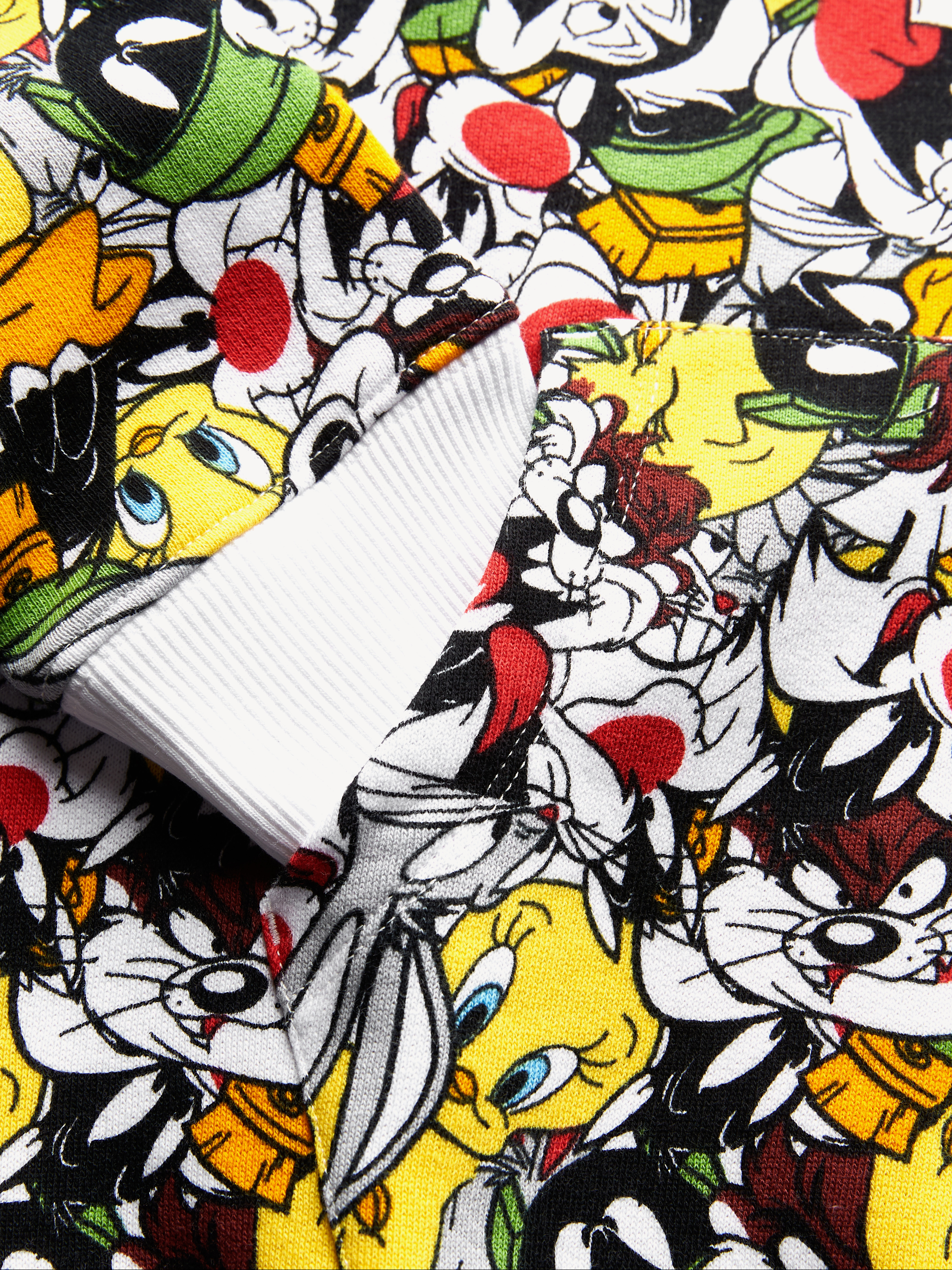 Tommy x looney hotsell