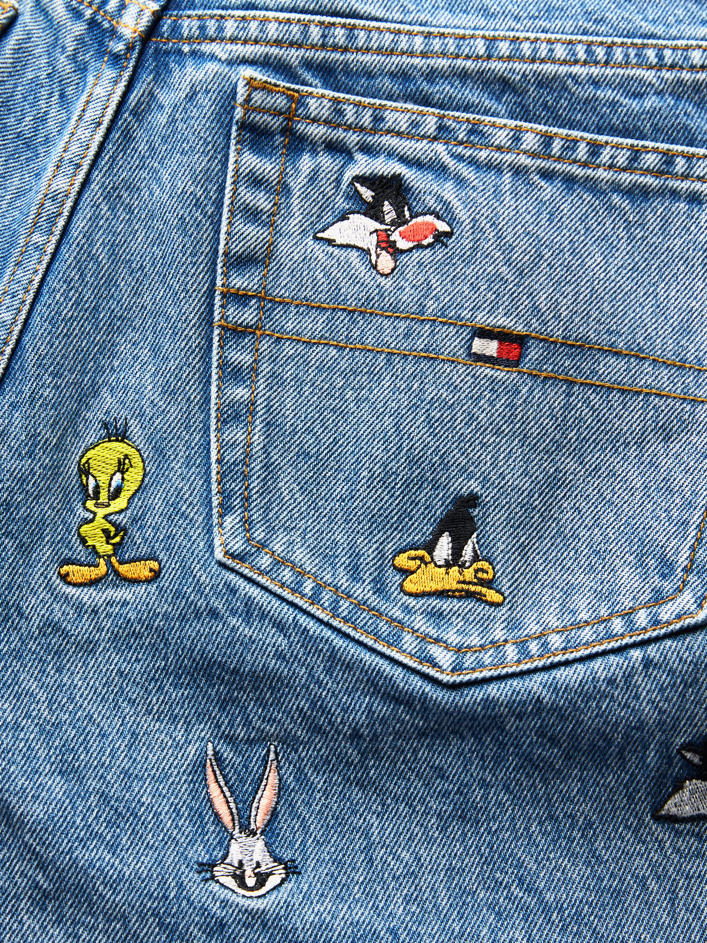 Looney Tunes Mom Jeans | Pants | Tommy Hilfiger