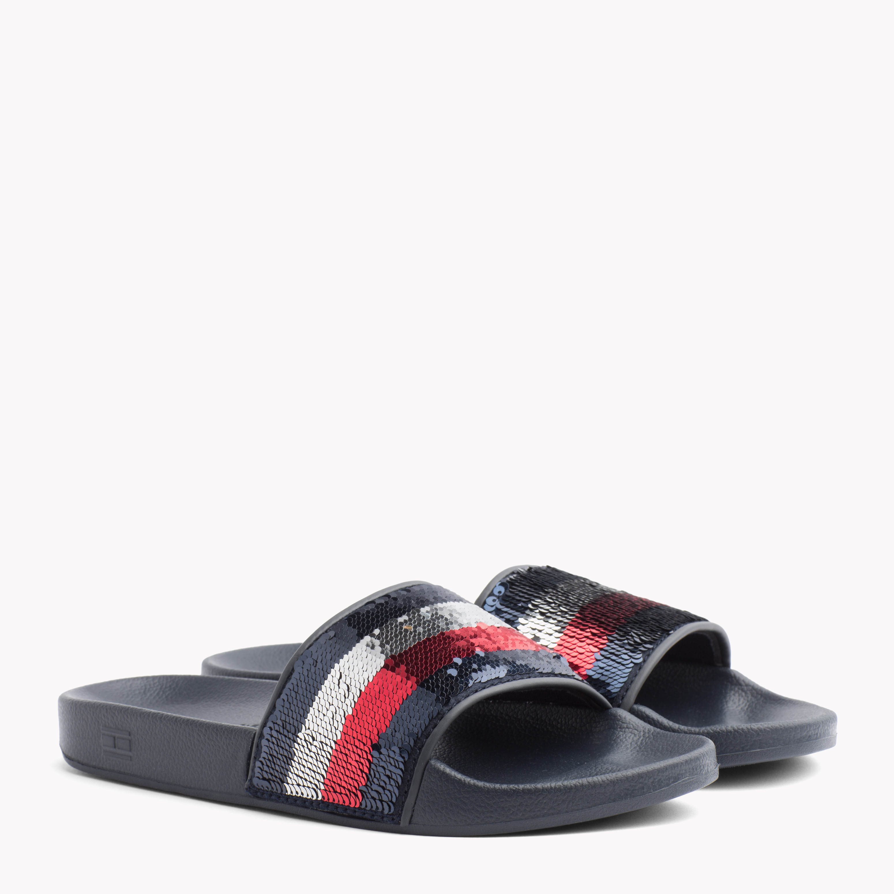 Tommy hilfiger best sale slides red