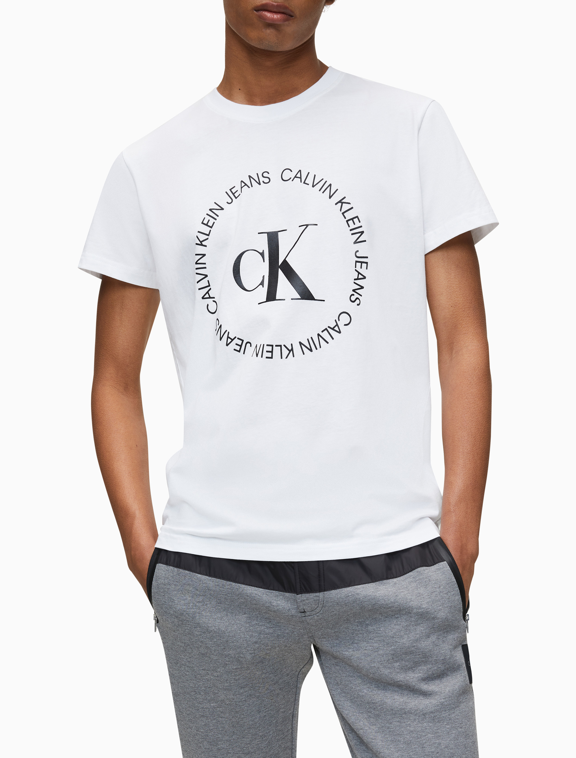 calvin klein tshirt logo