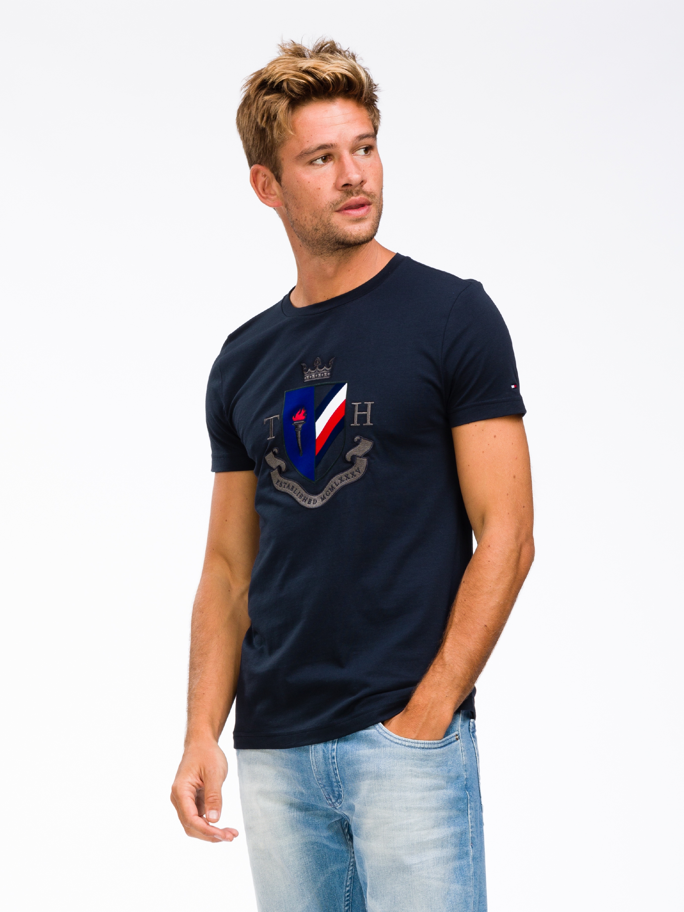 Embroidered Crest Tee Tshirts Tommy Hilfiger