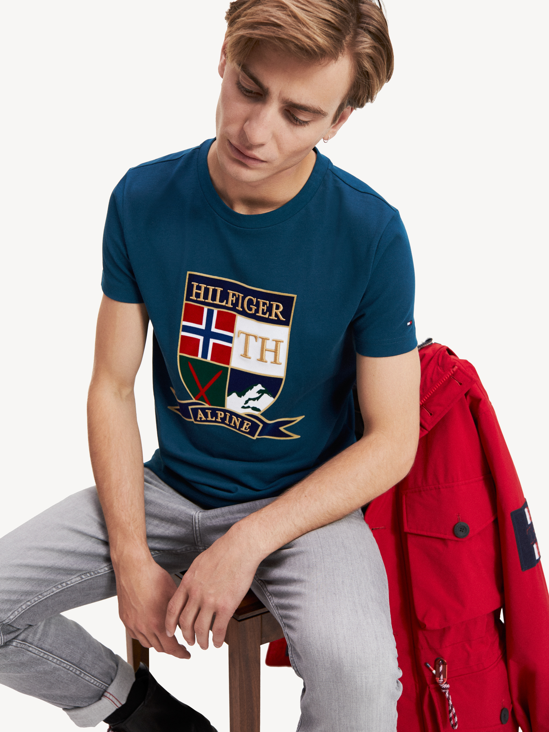 tommy hilfiger shield logo