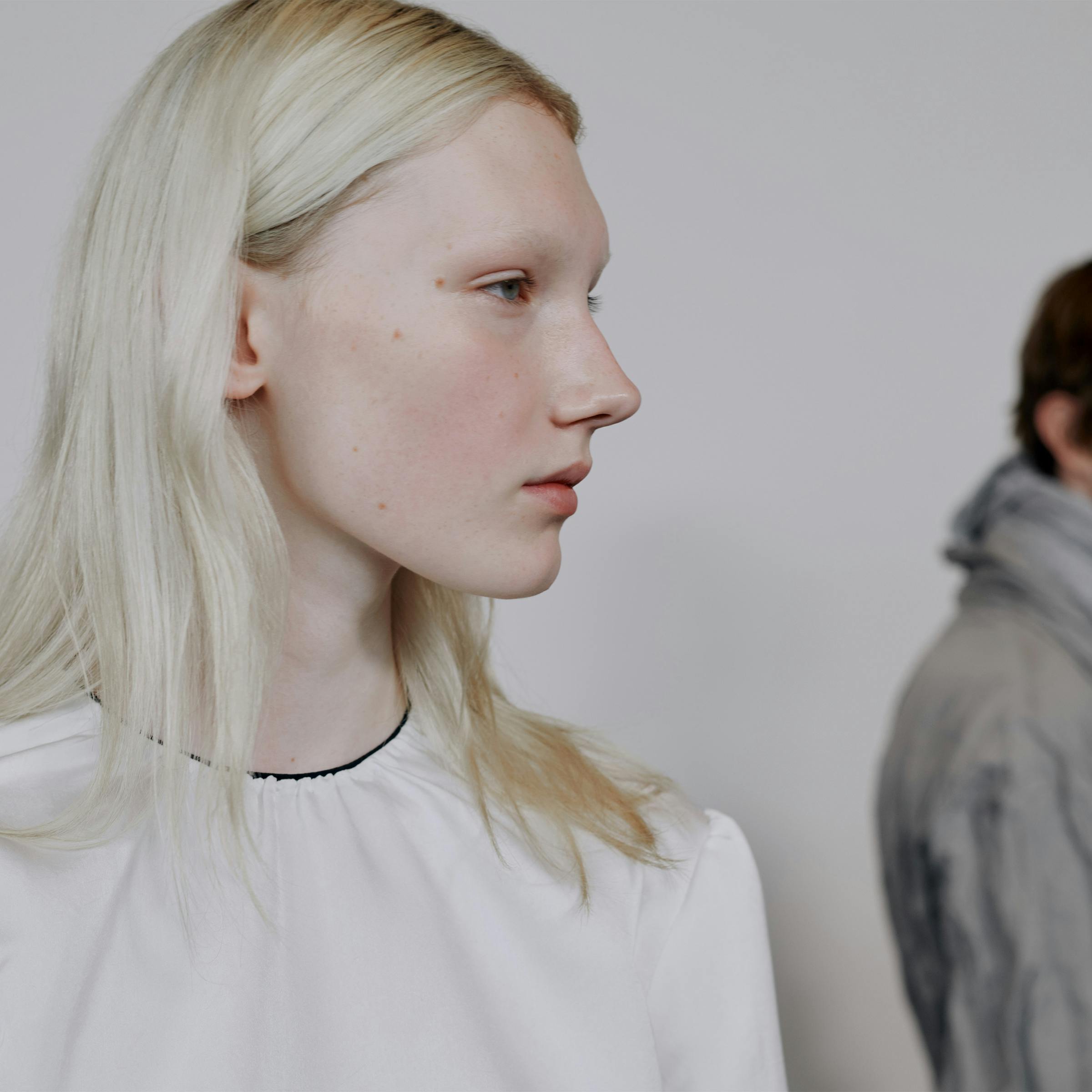 2400x2400_25_09_12-01_602