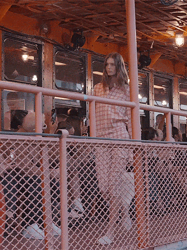 600x1200_3_Image_01-Recovered