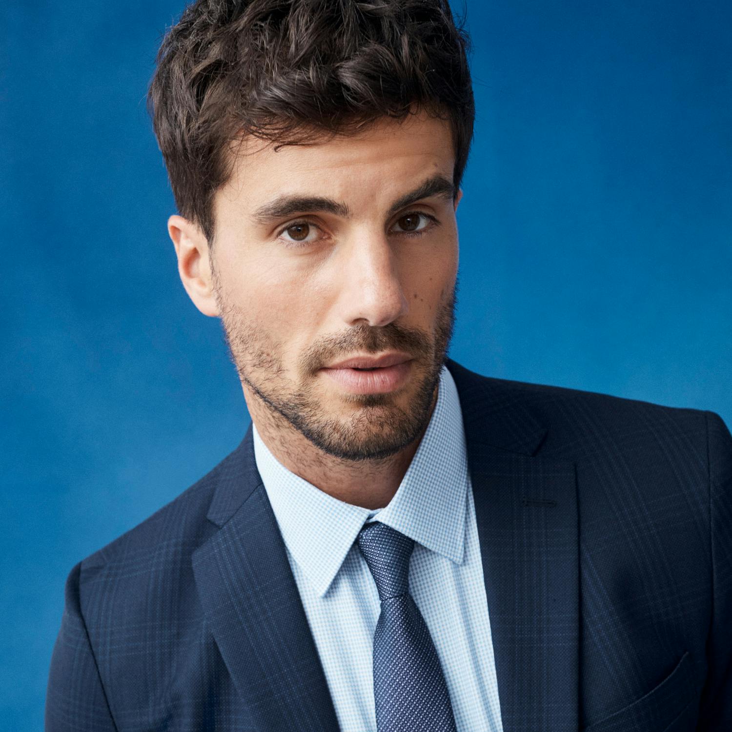 1500x1500__0009_VH_AW26_Suits_07