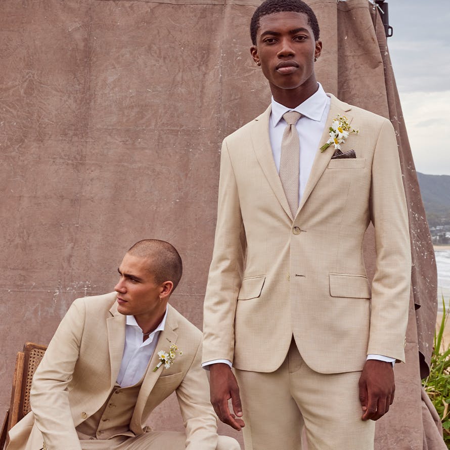 890x890_VHAW24_Wedding_05