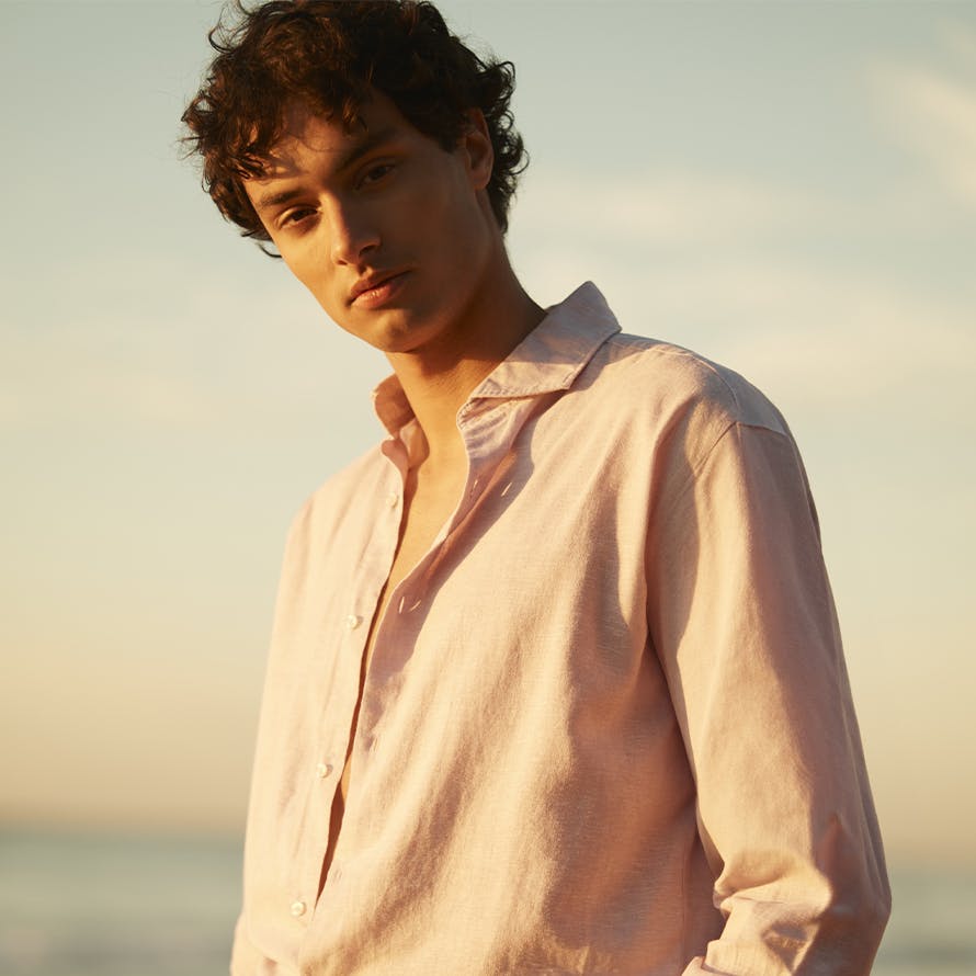 890x890__0000_VHSS24_Shirt_03